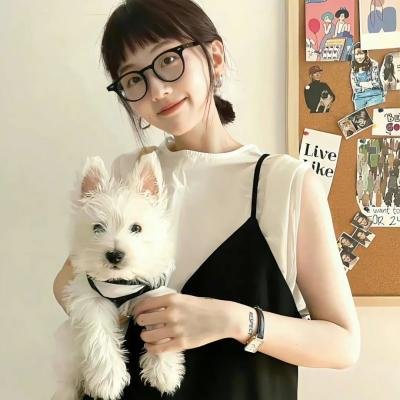 在角落，主教身边